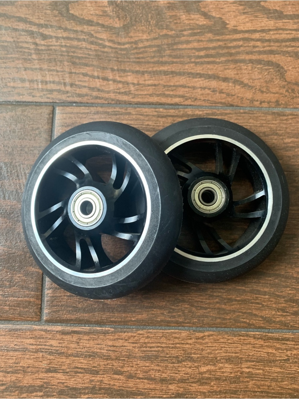 Black Scooter Wheels with Bearings - Pair - Picture 3 of 3